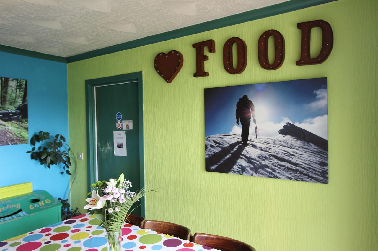 Fort William Backpackers Exterior photo